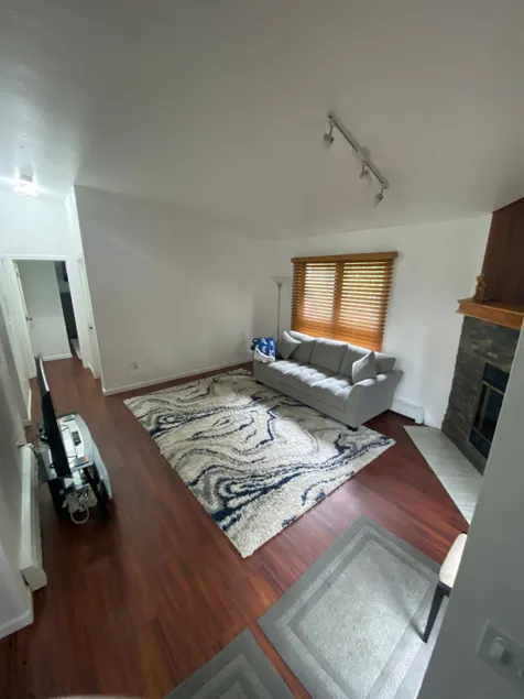 Modern Alaska Home Base - 2 bdrm W/D keyless entry - Image 1
