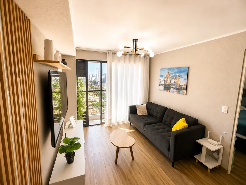 Downtown apartment | High-speed Wi-Fi and Netflix - Image 1
