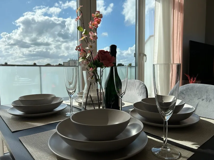 MiCasa OL - Modern Penthouse - Image 1
