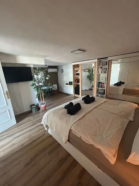 Private Suite with Terrace & Shared Pool - Image 1