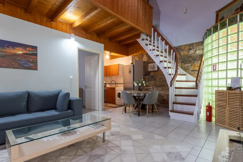 Maisonette in the city center 2. - Image 1