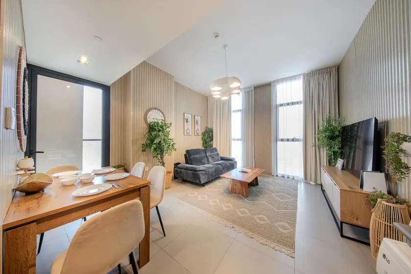 Cozy 1BHK Getaway with Balcony - Image 1