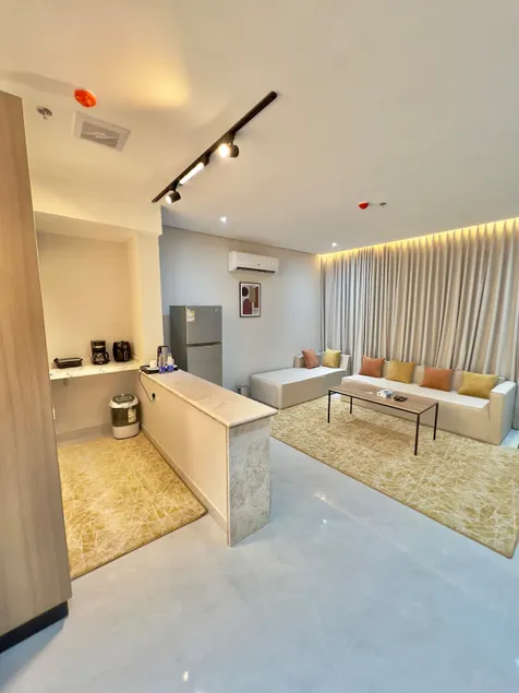 Apartment with a room and a living room (self check-in) - Image 1