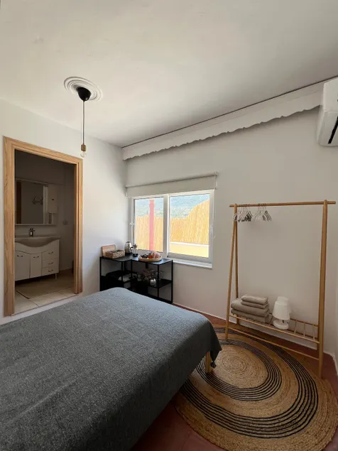 Small studio on the rooftop - Image 1