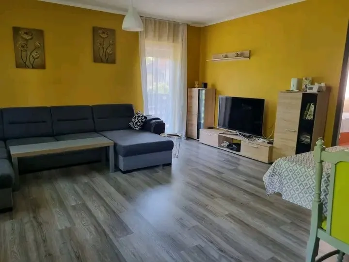 Griff Apartman - Image 1