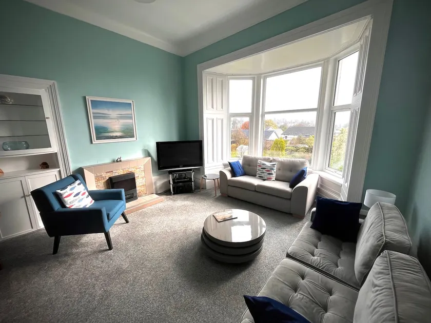 Home in Dunoon Argyll and Bute - Image 1