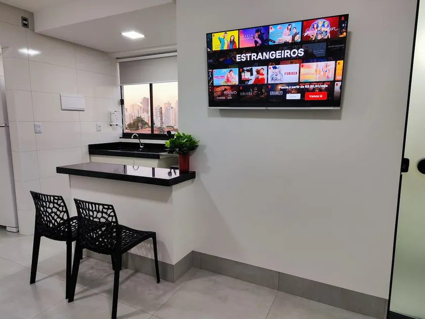 L102 Full Apartment - 5 minutes from Flamboyant Mall - Image 1