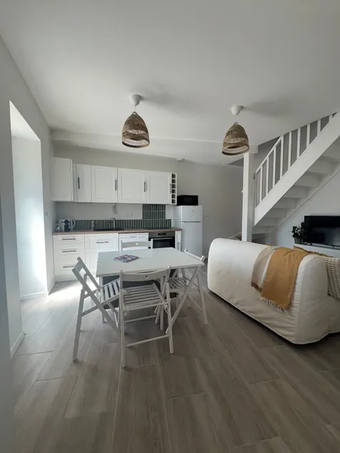 Apartment in the countryside - Image 1