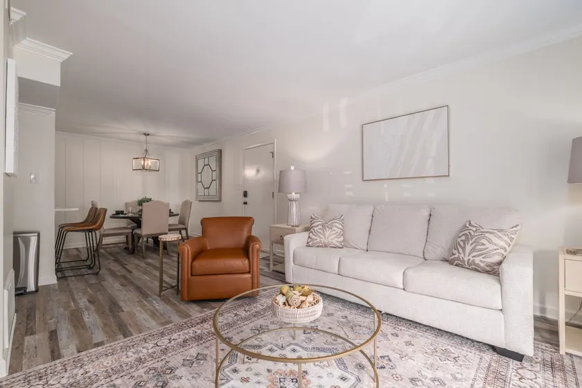 Luxury in the Heart of Homewood! - Image 1