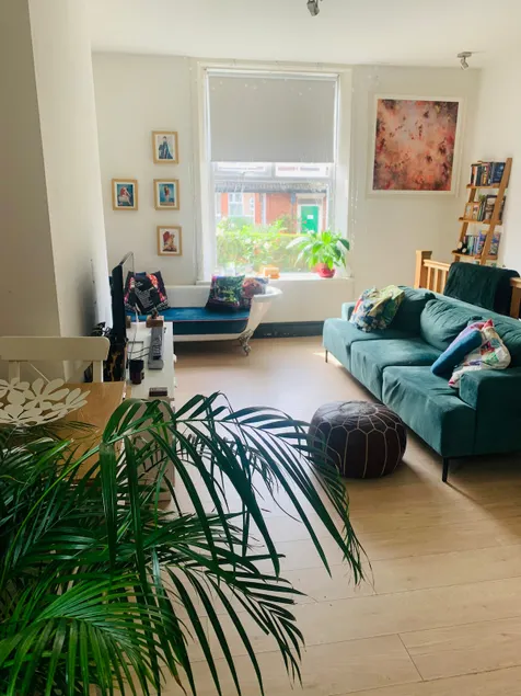 Quirky riverside apartment Manchester - Image 1