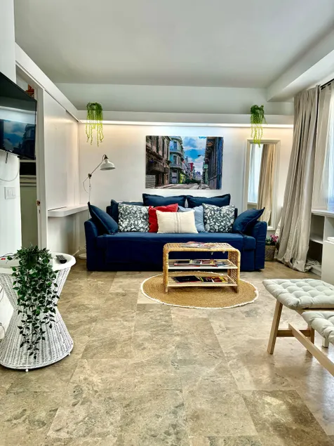 Lola 2 Apartments, Apartment near the T... - Image 1