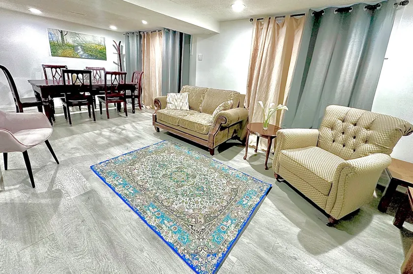 3 bedroom Basement/6 guests - Image 1