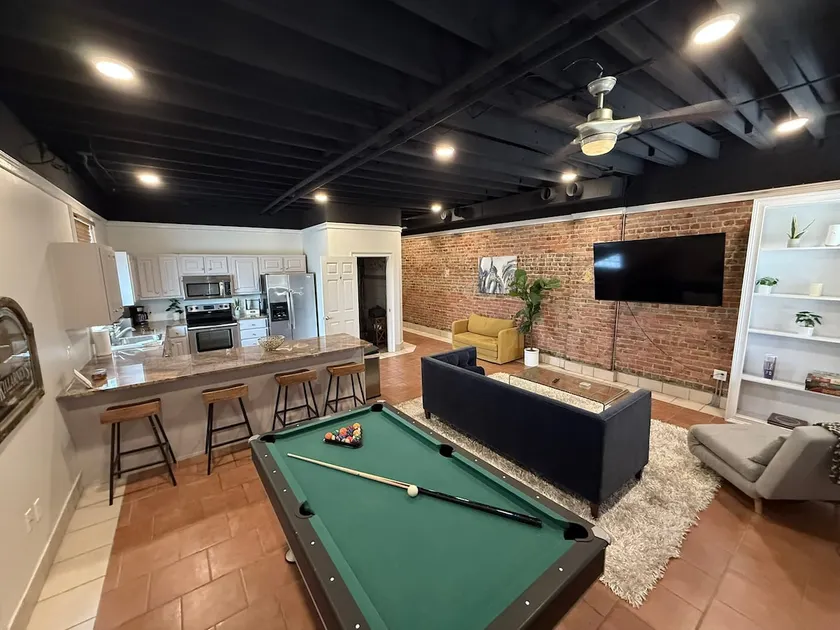 The Rail House Loft B - Image 1