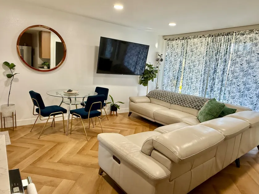 Hidden gem close to La Jolla Shores and UCSD - Image 1