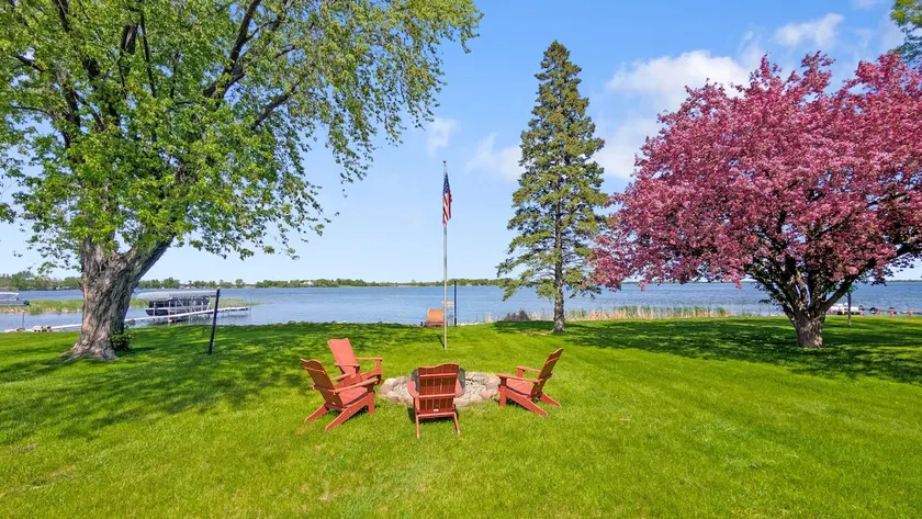 Miller Bay Hideaway | Lakefront Retreat on Osakis - Image 1