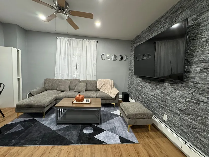 Comfy APT / Close to JFK - Image 1