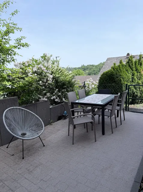 Quiet 2- Room apartment Terrace, Taunus view. - Image 1