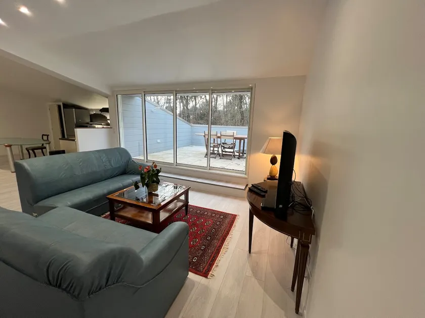 WATERFRONT - Large LOFT - 70 m², 2.5 km from the beaches - Image 1