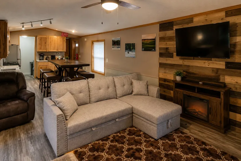 Sand Valley Golf - 300YD Drive Away | 4 Beds | 2BA - Image 1