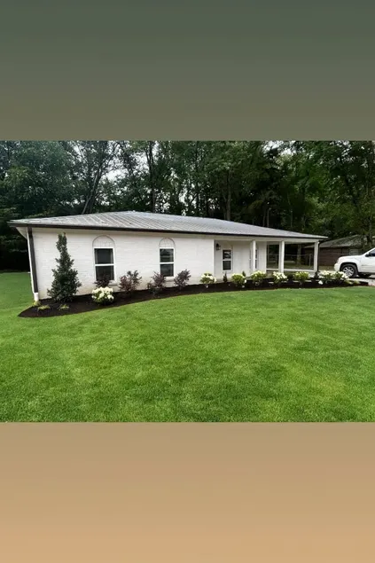 Daisey's Homeplace - Image 1