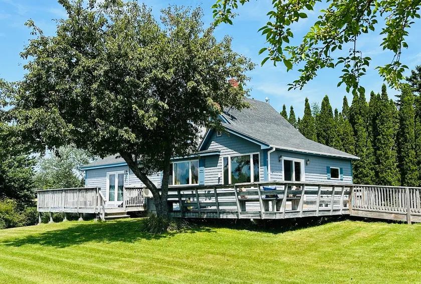 Cottage at the Cove - Image 1