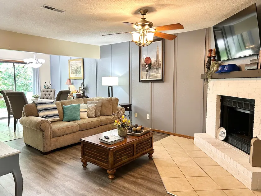 Easy I70 access/GEHA Field w/ 4 beds - Image 1