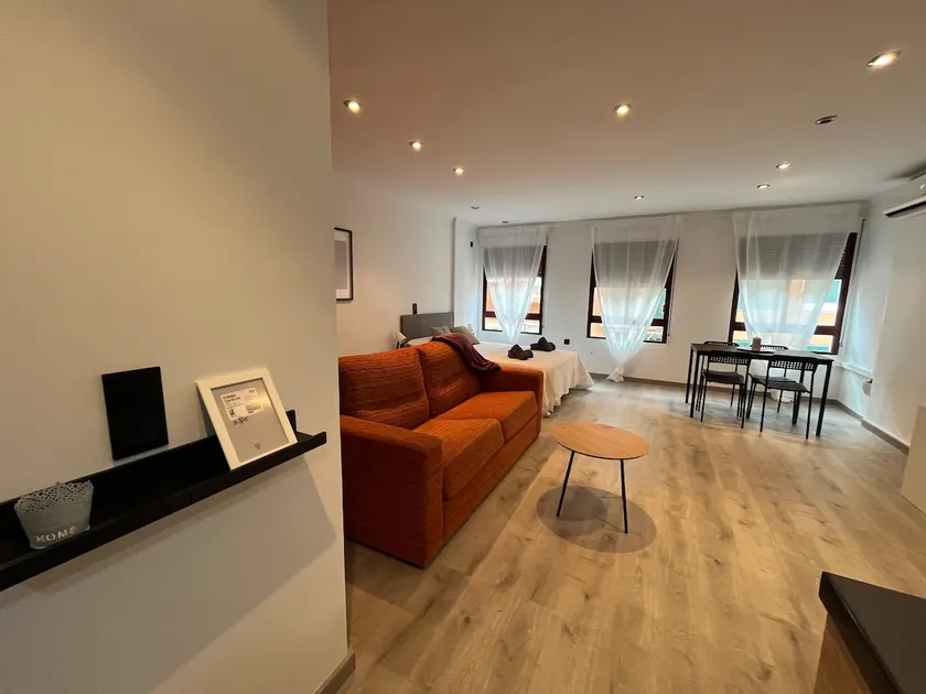 Loft in downtown Gandía, for families and couples - Image 1