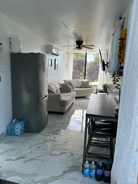 First fL! Ocean, mountain Views. 5-10 min to beach - Image 1