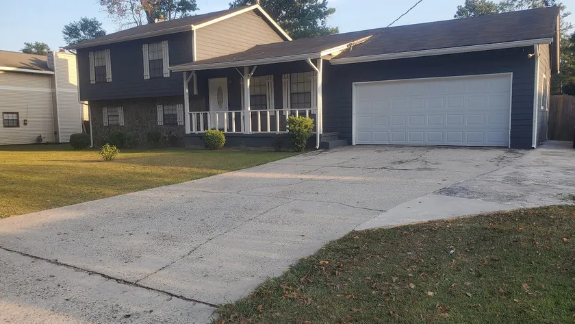 Charming house - Image 1