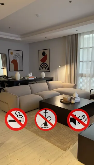 Luxury Hotel Apartment with Smart Entry - Image 1