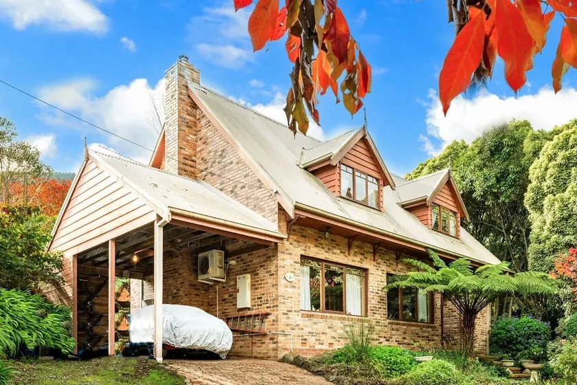 Quiet 3BR Cottage | Garden Retreat near River - Image 1