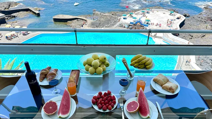 New and modern, swimming pool, views, terrace, relaxation - Image 1