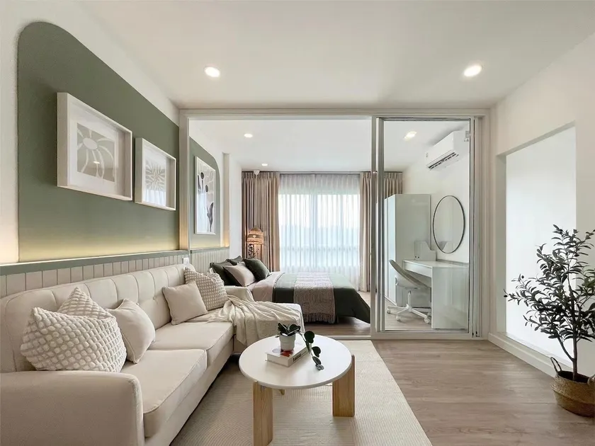 Phuket Modern condominium - Image 1