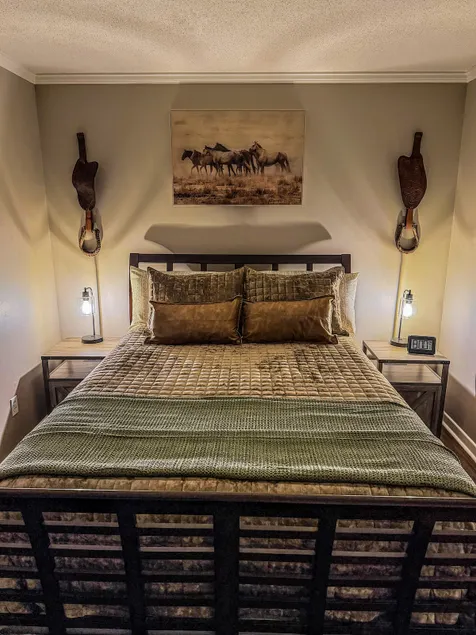 Farm Stay Near Town | Animals, Fire Pit & Privacy - Image 1