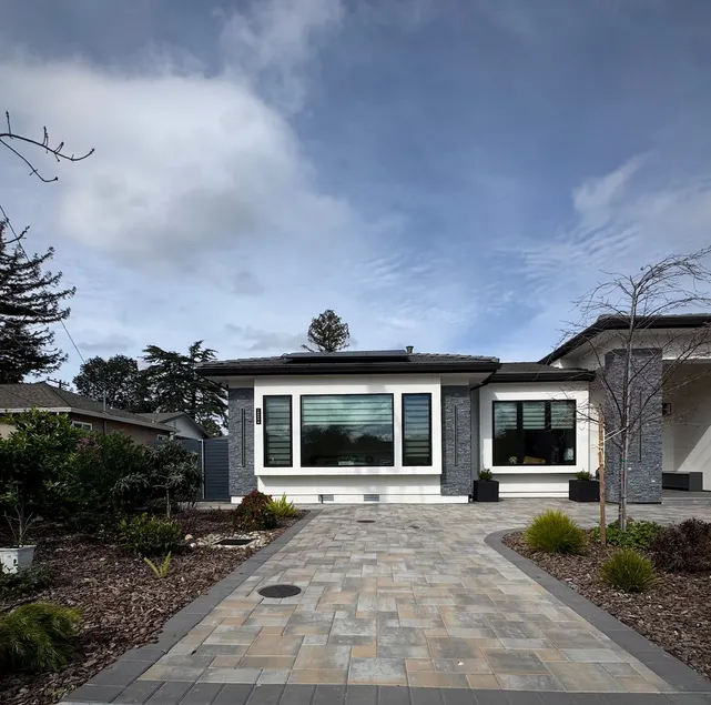 BRAND NEW construction home waiting for you - Image 1