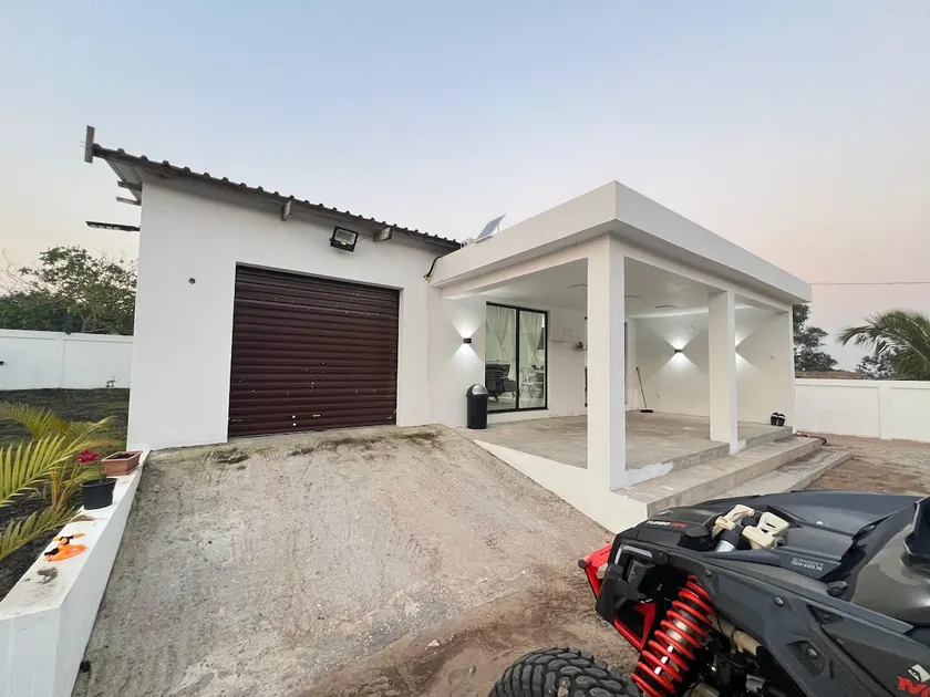 Monteiro House - Image 1