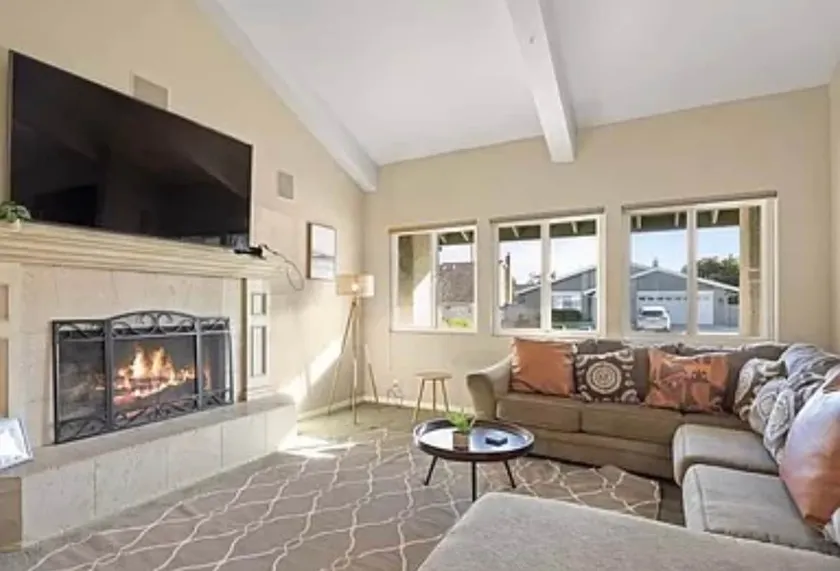 Ventura East End Oasis - Image 1