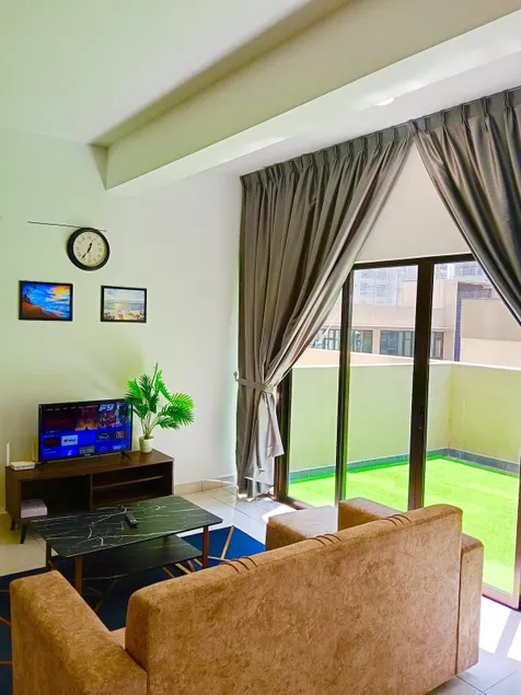 Youth City/Begonia Studio/Balcony/ Level 7/Netflix - Image 1