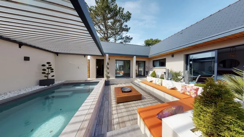 Villa 75 m², swimming pool, jacuzzi, private gym - Image 1