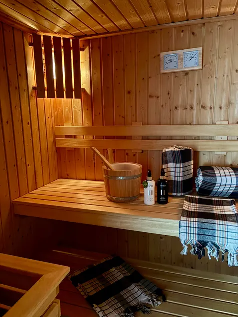 Guesthouse & Private Wellness, Luxury & Romantic - Image 1