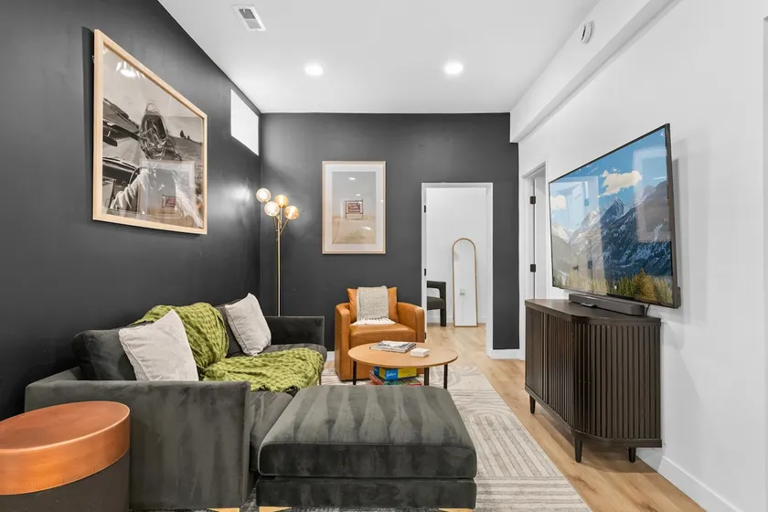 Designer 2BR | Platt Park | Pearl St + Wash Park - Image 1