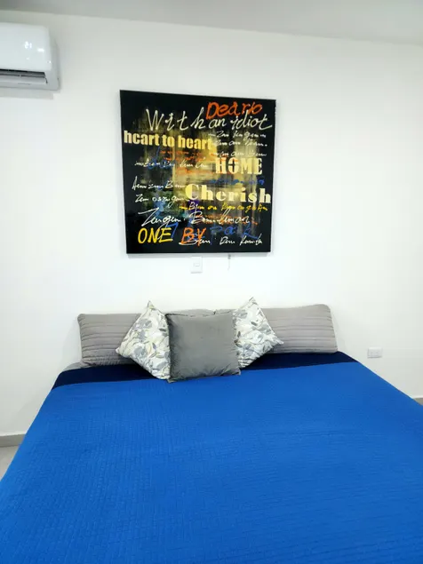 Comfortable executive room - Image 1