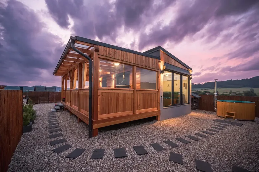Rajska polana Domki PREMIUM ,na odludziu z prywatną BALIĄ z jacuzzi i sauną ,basen podgrzewany,Cisza,rowery elektry,góry,astroprzygoda,- Adršpach, Skalne Miasto, Zamek Książ,Andrzejówka,Karpacz, Śnieżka,Janskie Laznie - Image 1