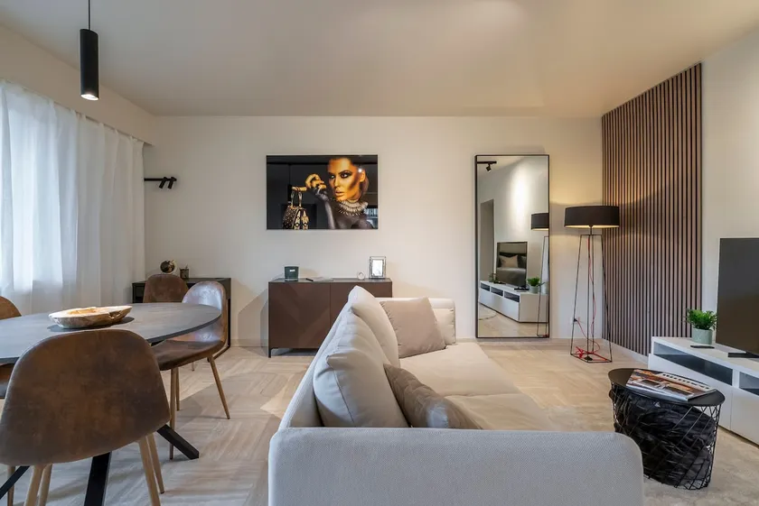 COSY & Central Big Studio & Parking - Image 1