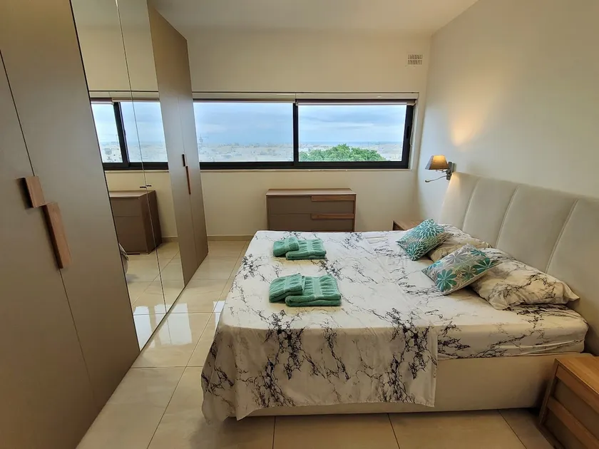 1 Bedroom Apartment with a View - Image 1