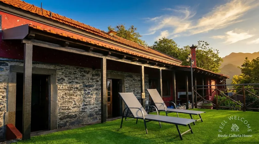 Rustic Calheta House - Image 1