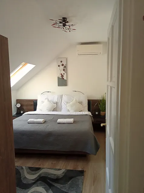Orient Apartmanház 4. - Image 1