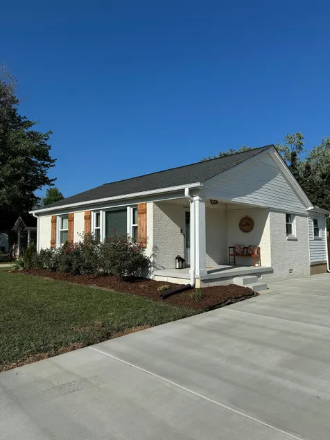 The Mahr Cottage - Image 1