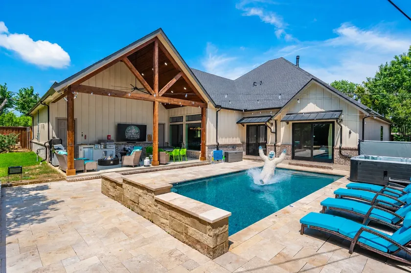 Texas Pool Oasis, Lux Amenities. Fun for all. - Image 1