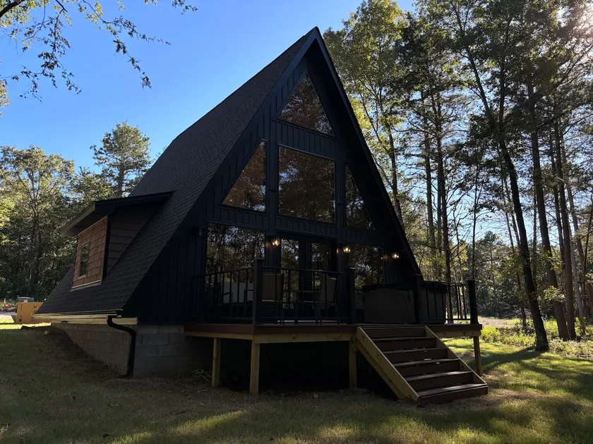 West Lake Ludwig Cabin - Image 1